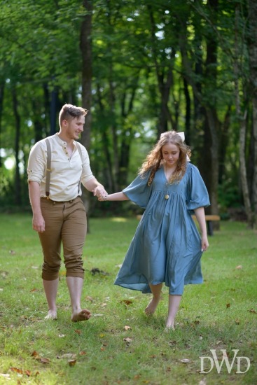 Anna & Levi Engagement Photos | Twin Creeks